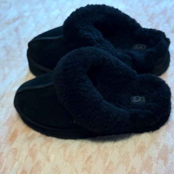 UGG Platform Disquette Slippers - Picture 4 of 11